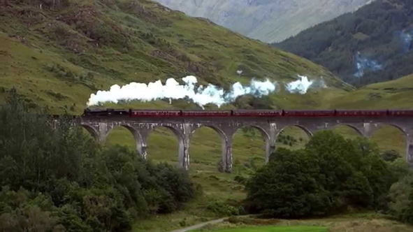glenfinnan crossing hogwarts express